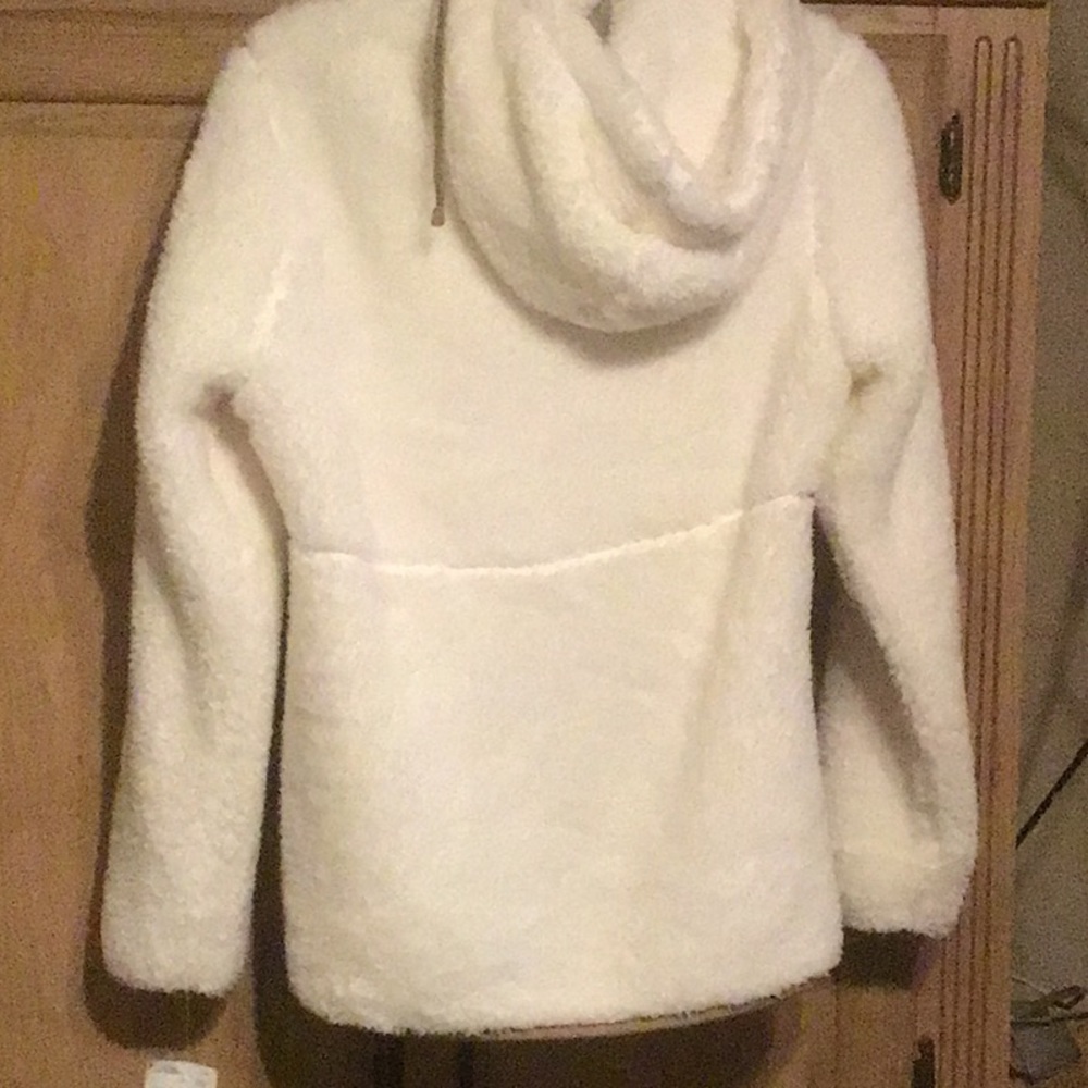 Women’s Reebok Sherpa Jacket - Picture 5 of 6